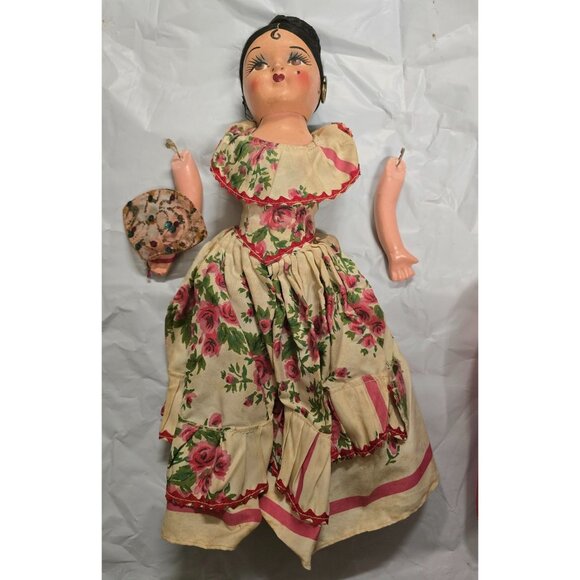 2 Vintage Old Composition Dolls Mexico 16" & 14" & Paper Streamer 12 ft - Picture 5 of 16